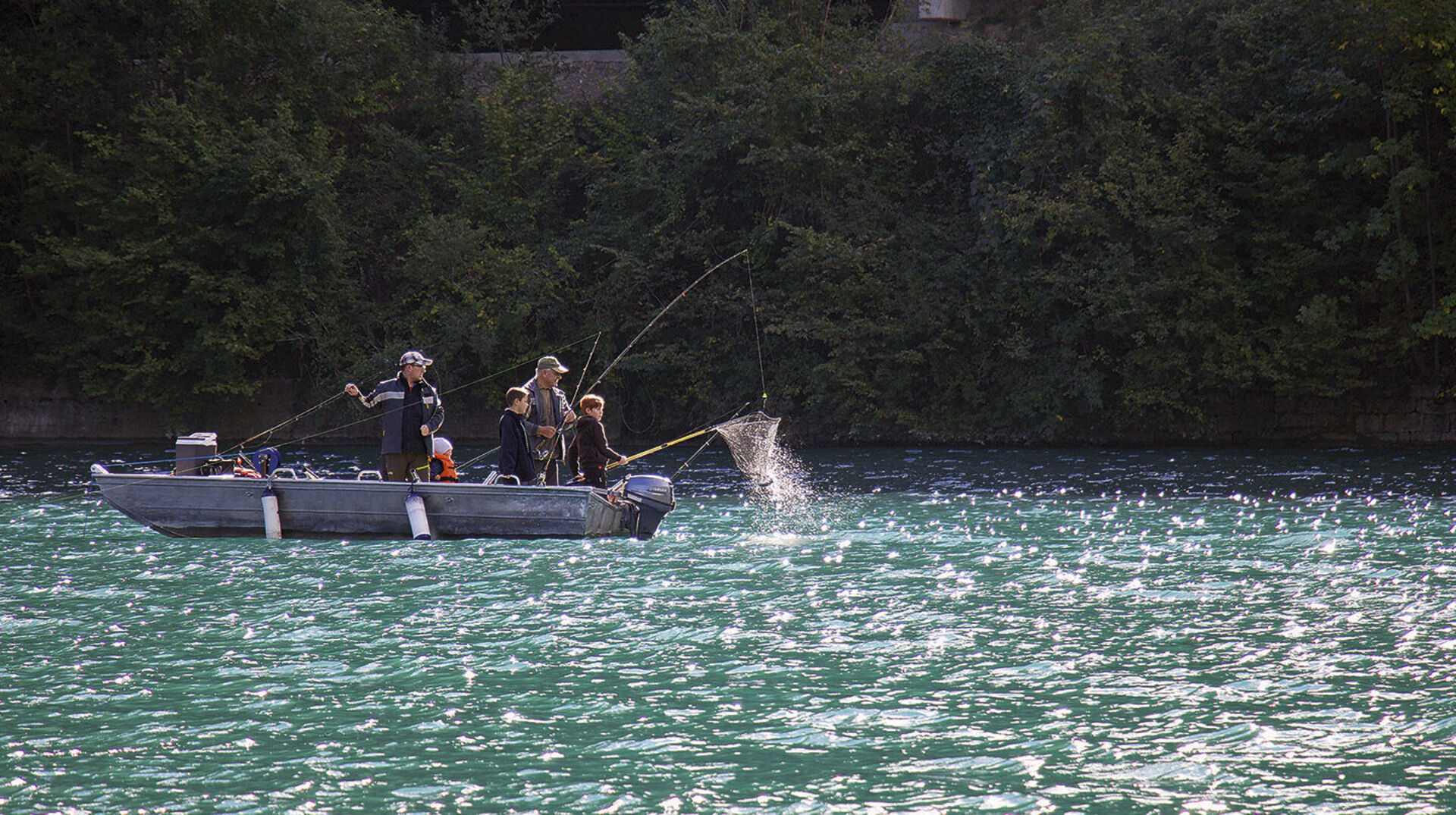 Unterwegs am Lungerersee