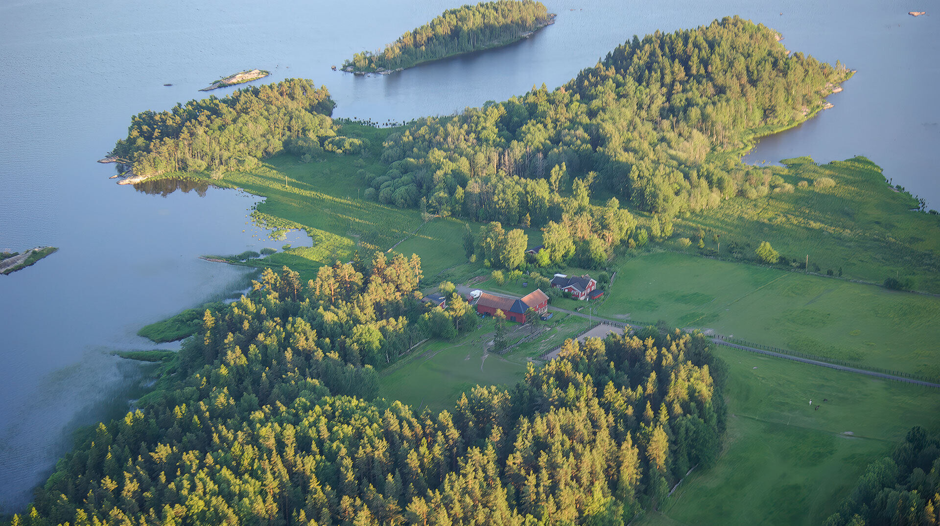 Schweden [| Ferien am Mjörnsee]